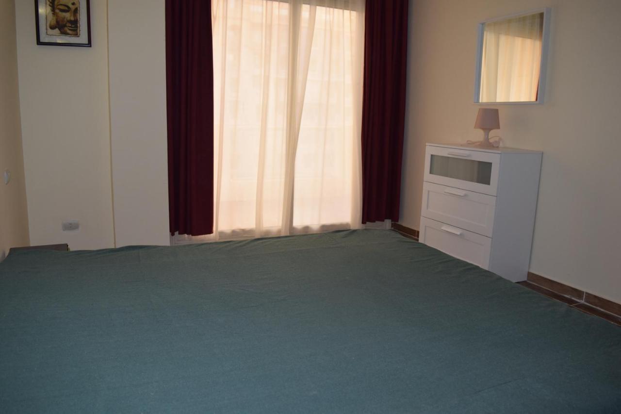 Florenza Khamsin 1 Bedroom Apartment With Swimming Pool View 후르가다 외부 사진